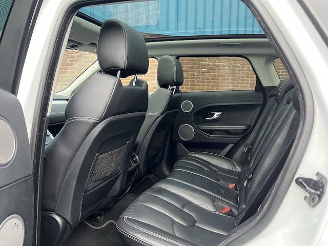 Land rover range rover evoque 2.2 sd4 4wd prestige 2012 | 46-xdg-9 - afbeelding 24 van  35