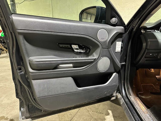 Land rover range rover evoque 2.2 td4 4wd prestige 150pk 2011, 79-tjg-6 - afbeelding 18 van  39