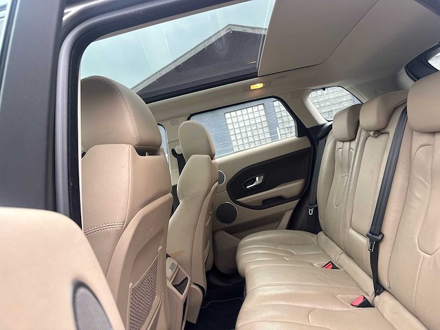 Land rover range rover evoque 2.2 td4 4wd pure business edition 2015 | 7-zkj-62 - afbeelding 13 van  25