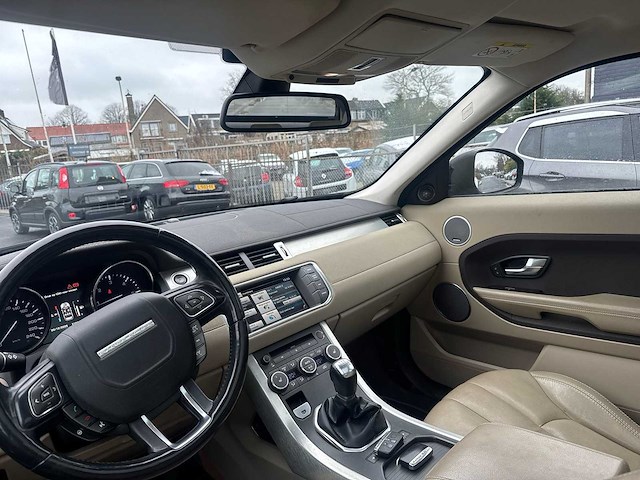 Land rover range rover evoque 2.2 td4 4wd pure business edition 2015 | 7-zkj-62 - afbeelding 23 van  25