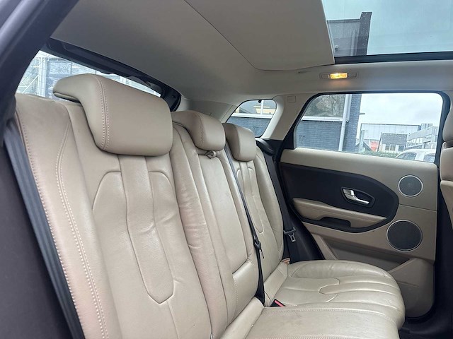 Land rover range rover evoque 2.2 td4 4wd pure business edition 2015 | 7-zkj-62 - afbeelding 18 van  25