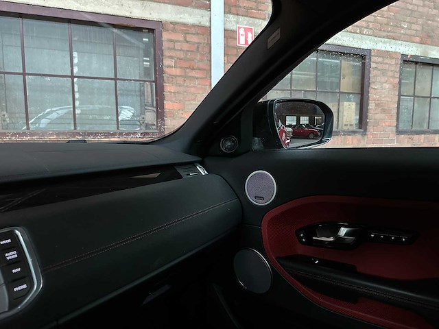 Land rover range rover evoque coupé 2.2 sd4 4wd prestige 188pk 2012, 36-zfd-7 - afbeelding 22 van  40