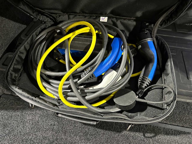 Land rover range rover p400e vogue limited edition 404pk 2020 (origineel-nl) plug-in hybrid, h-978-kv - afbeelding 37 van  54