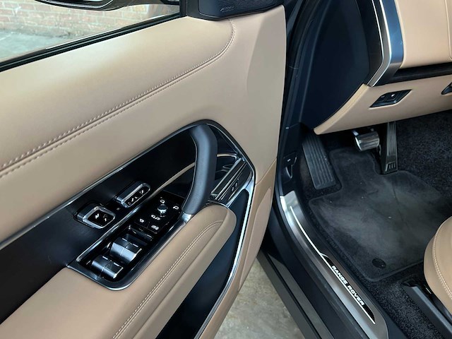 Land rover range rover p460e hse awd 460pk 2025 -my26- plug-in hybrid, hsf-72-f fabrieksgarantie - afbeelding 35 van  53