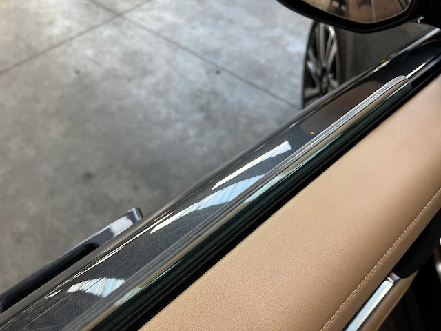 Land rover range rover p460e hse awd 460pk 2025 -my26- plug-in hybrid, hsf-72-f fabrieksgarantie - afbeelding 42 van  53