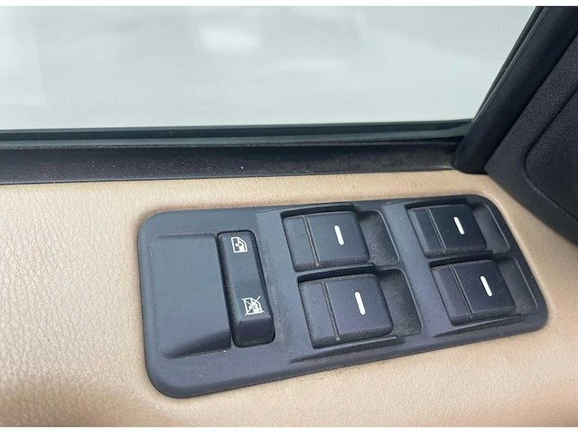 Land rover range rover sport 2.7 tdv6 hse | 78-zh-sh i - afbeelding 8 van  21