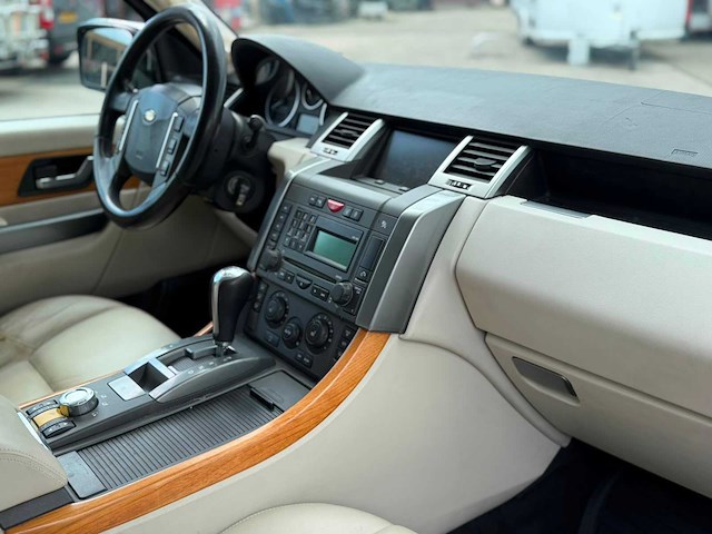 Land rover range rover sport 2.7 tdv6 s 74-zb-fk - afbeelding 11 van  16
