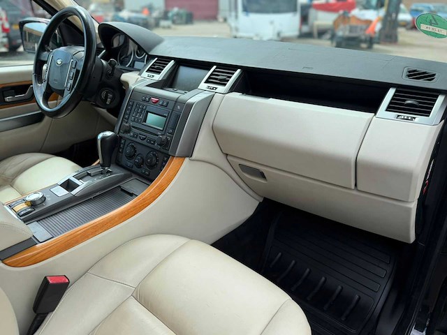 Land rover range rover sport 2.7 tdv6 s 74-zb-fk - afbeelding 14 van  16
