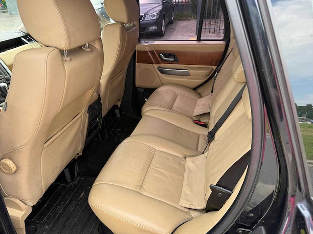 Land rover range rover sport 2.7 tdv6 s | l-605-kb i - afbeelding 4 van  13