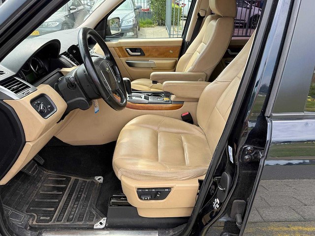 Land rover range rover sport 2.7 tdv6 s | l-605-kb i - afbeelding 8 van  13