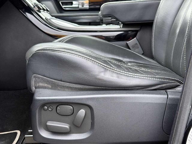 Land rover range rover sport 3.0 sdv6 autobiography | 7-srv-66 i - afbeelding 33 van  38