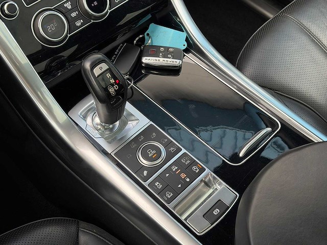 Land rover range rover sport 3.0 sdv6 autobiography dynamic | rj-935-v i - afbeelding 15 van  44