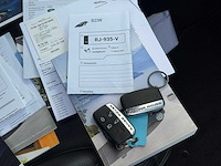 Land rover range rover sport 3.0 sdv6 autobiography dynamic | rj-935-v i - afbeelding 39 van  44