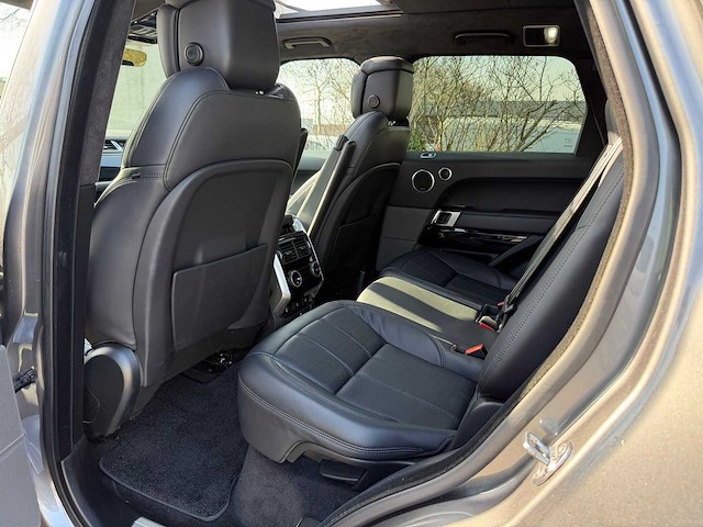 Land rover range rover sport 3.0 sdv6 hse autobiography dynamic | l-011-kz i - afbeelding 15 van  45