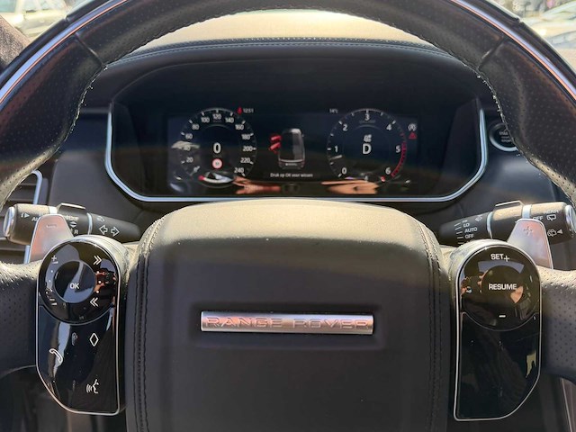 Land rover range rover sport 3.0 sdv6 hse autobiography dynamic | l-011-kz i - afbeelding 19 van  45