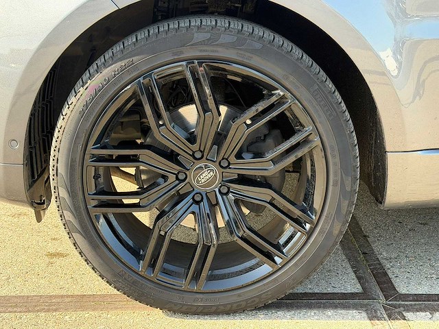 Land rover range rover sport 3.0 sdv6 hse autobiography dynamic | l-011-kz i - afbeelding 35 van  45