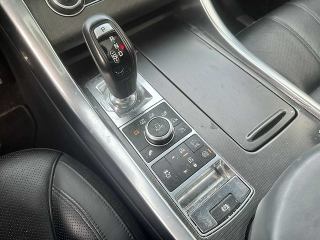 Land rover range rover sport 3.0 sdv6 hse , ; nf-088-n - afbeelding 4 van  15