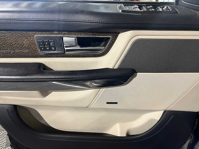 Land rover range rover sport 3.0 tdv6 autob.ext.p, nn-978-l - afbeelding 8 van  18