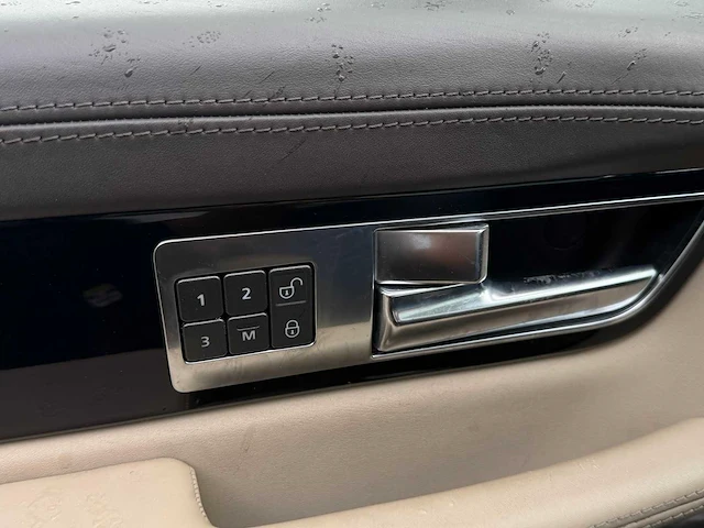 Land rover range rover sport 3.0 tdv6 autobiography | 42-pbv-6 i - afbeelding 16 van  25