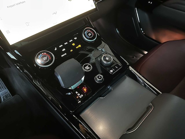 Land rover range rover sport d250 se dynamic 3.0 v6 249pk 2023 - afbeelding 18 van  43