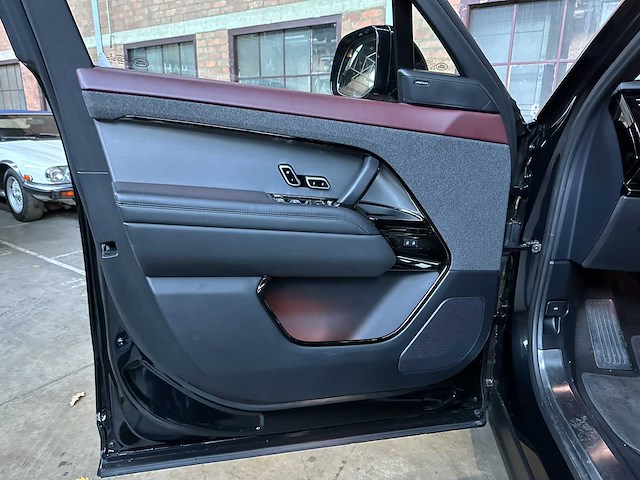 Land rover range rover sport d250 se dynamic 3.0 v6 249pk 2023 - afbeelding 24 van  43