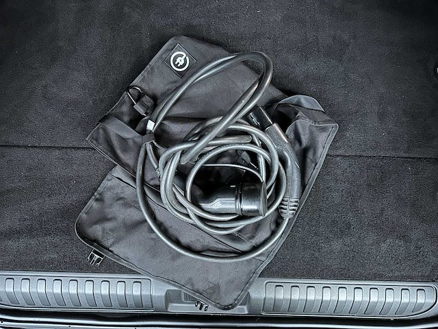 Land rover range rover sport p400e limited editon 300pk 2022 (origineel-nl + 1e eigenaar), n-694-vk - afbeelding 42 van  68