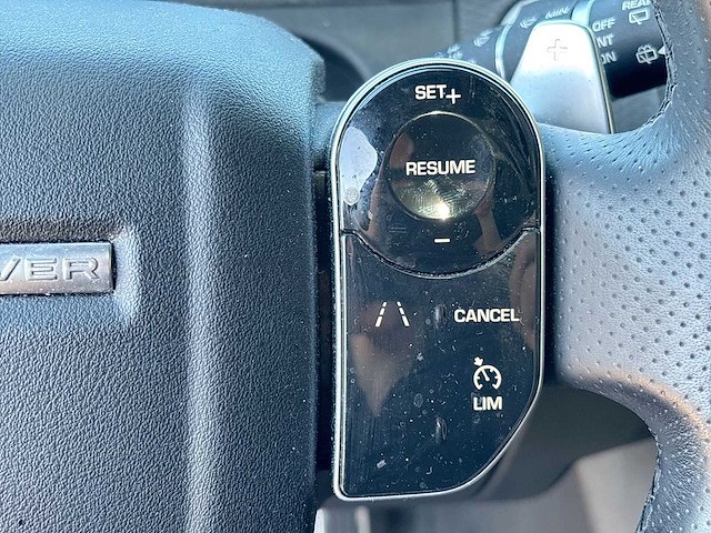 Land rover range rover velar 2.0 d240 awd 2019 | x-403-kk - afbeelding 17 van  32