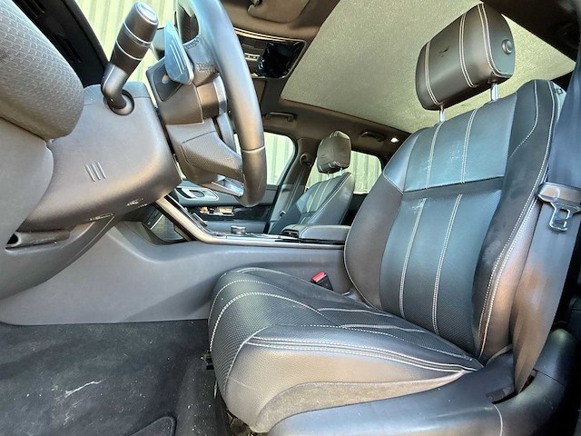 Land rover range rover velar 2.0 d240 awd 2019 | x-403-kk - afbeelding 23 van  32