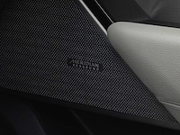 Land rover range rover velar 2.0 i4 awd r-d hse 2017 | rf-208-v - afbeelding 17 van  37