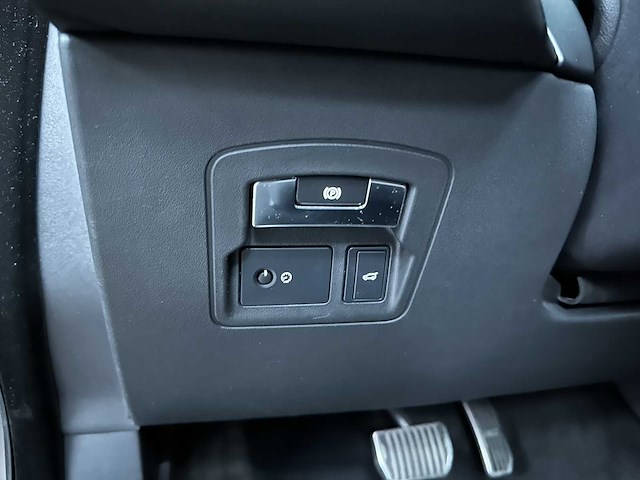 Land rover range rover velar 2.0 i4 awd r-d hse 237pk 2017, pp-174-l - afbeelding 17 van  54