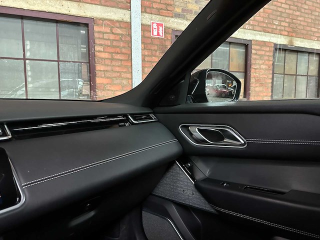 Land rover range rover velar 2.0 i4 awd r-d hse 237pk 2017, pp-174-l - afbeelding 29 van  54