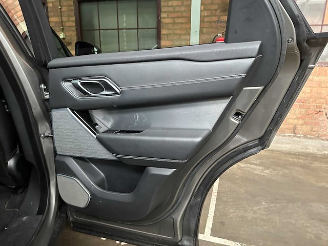 Land rover range rover velar 2.0 i4 awd r-d hse 237pk 2017, pp-174-l - afbeelding 36 van  54