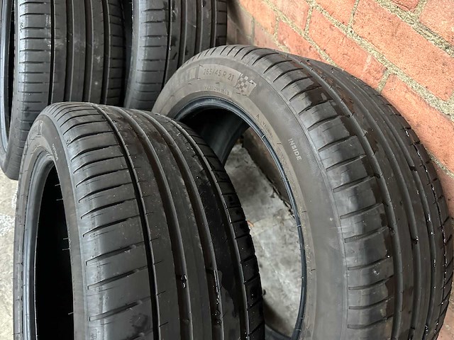 Land rover range rover velar 2.0 i4 awd r-d hse 237pk 2017, pp-174-l - afbeelding 47 van  54