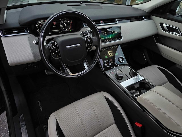 Land rover range rover velar 2.0 i4 awd r-dynamic hse 2017 | rf-208-v - afbeelding 24 van  37