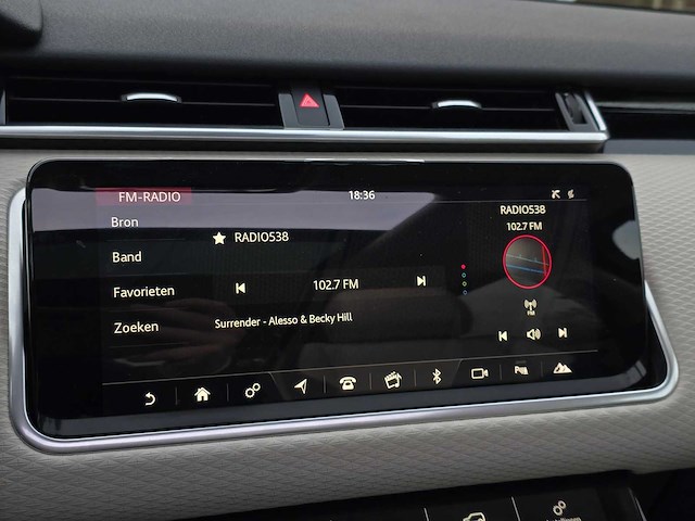 Land rover range rover velar 2.0 i4 awd r-dynamic hse 2017 | rf-208-v - afbeelding 6 van  37