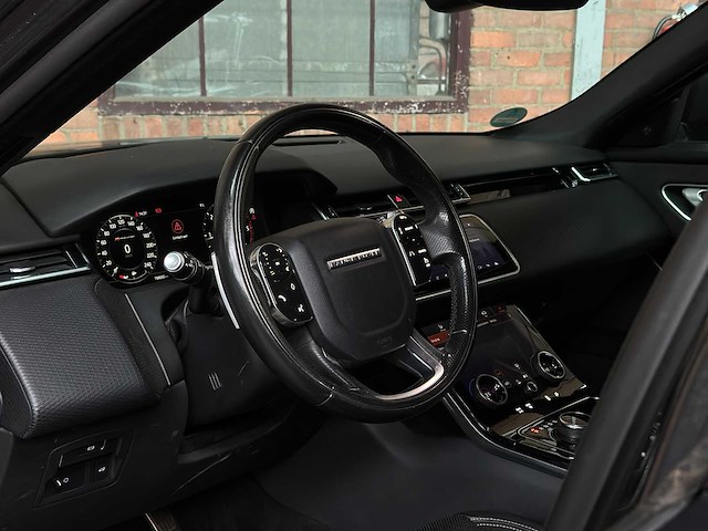 Land rover range rover velar 2.0 i4 awd r-dynamic se 241pk 2017 (origineel-nl), px-296-f - afbeelding 15 van  46