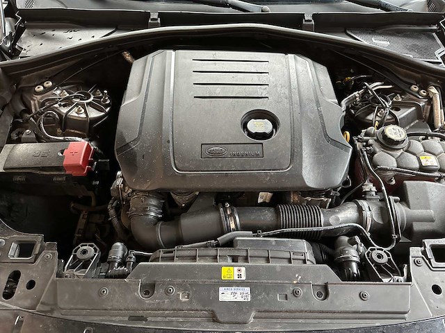 Land rover range rover velar 2.0 i4 awd se 179pk 2018, t-940-tj - afbeelding 18 van  28