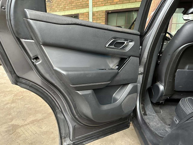 Land rover range rover velar 2.0 i4 awd se 179pk 2018, t-940-tj - afbeelding 29 van  43