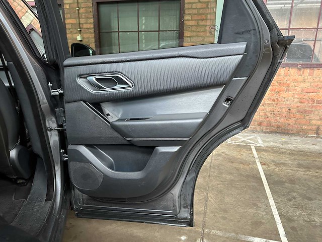 Land rover range rover velar 2.0 i4 awd se 179pk 2018, t-940-tj - afbeelding 33 van  43