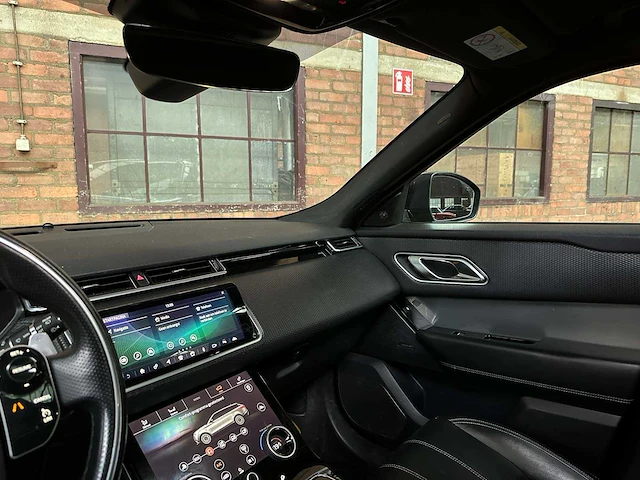 Land rover range rover velar 2.0 i4 awd se 179pk 2018, t-940-tj - afbeelding 16 van  48