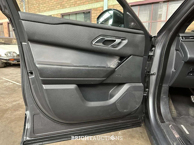 Land rover range rover velar 2.0 i4 awd se 179pk 2018, t-940-tj - afbeelding 25 van  42