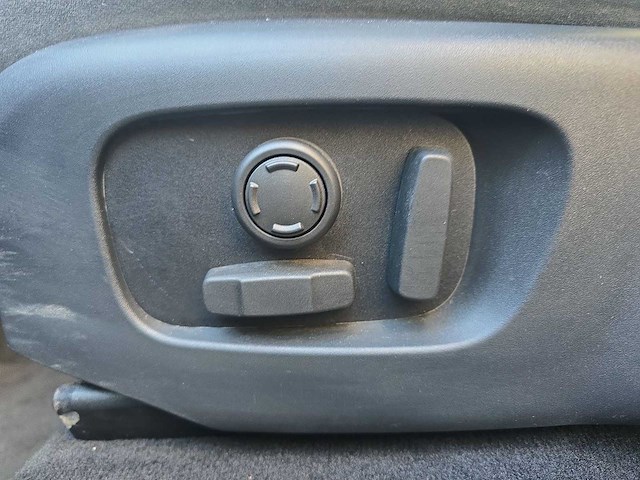 Land rover range rover velar 3.0 d300 awd r-d hse 2019 | x-150-rb - afbeelding 31 van  34