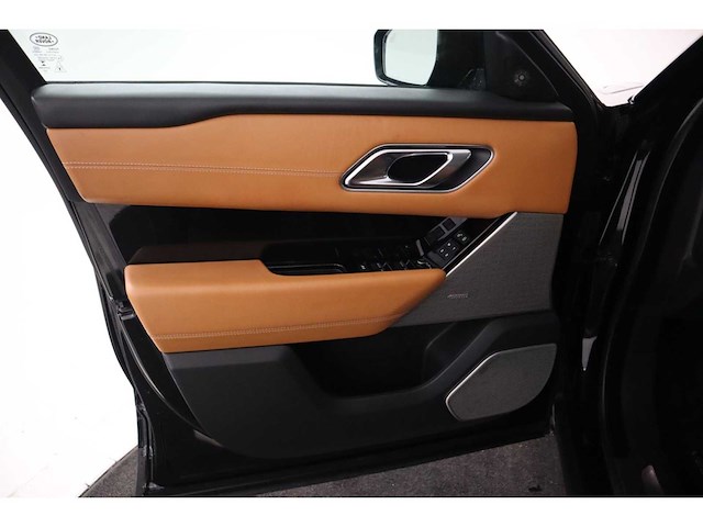 Land rover range rover velar r-dynamic 3.0 sdv6 awd 300pk 2018, r-424-rx - afbeelding 19 van  38