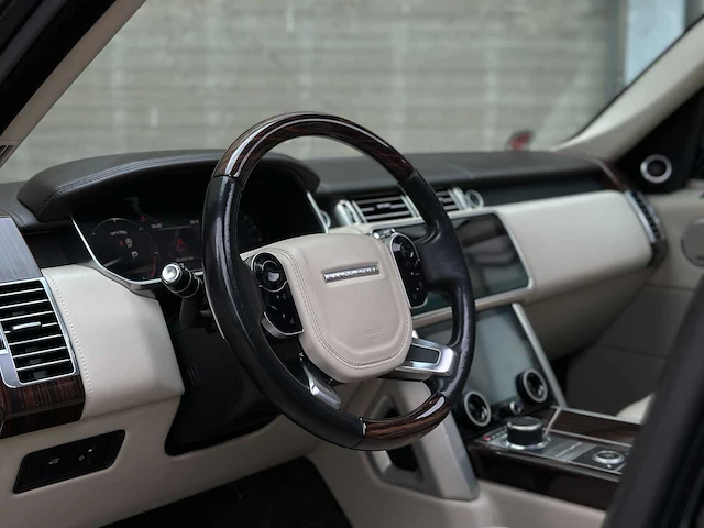 Land rover range rover vogue 3.0 tdv6 autobiography 250pk 2014 - afbeelding 30 van  72
