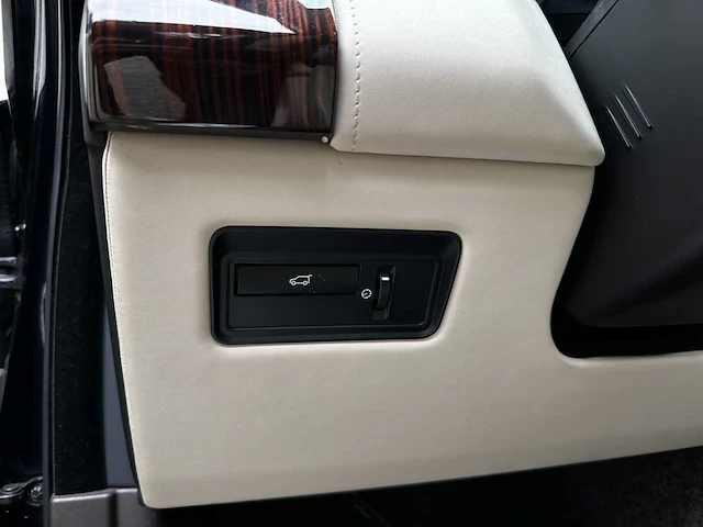 Land rover range rover vogue 3.0 tdv6 autobiography 250pk 2014 - afbeelding 33 van  72