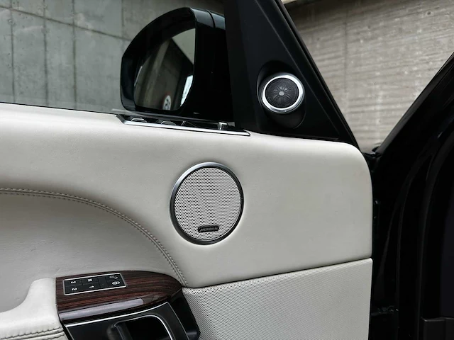 Land rover range rover vogue 3.0 tdv6 autobiography 250pk 2014 - afbeelding 47 van  72