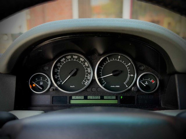 Land rover range rover vogue 4.4 v8 se k-700-rp - afbeelding 17 van  17