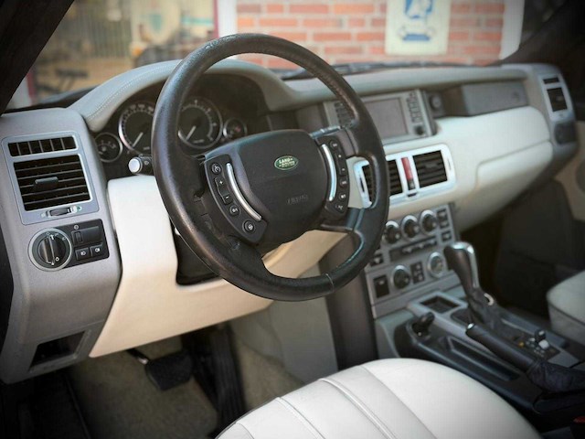 Land rover range rover vogue 4.4 v8 se k-700-rp - afbeelding 9 van  17