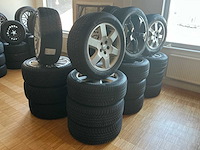 Land rover velg met band (32x) - afbeelding 1 van  36