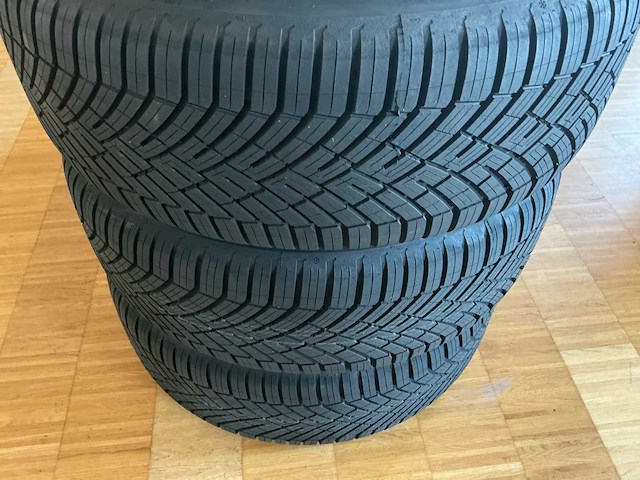 Land rover velg met band (32x) - afbeelding 27 van  30